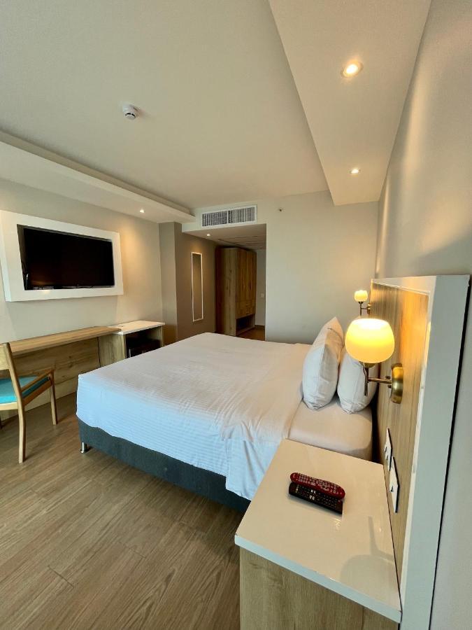 Отель Wyndham Garden Картахена Экстерьер фото